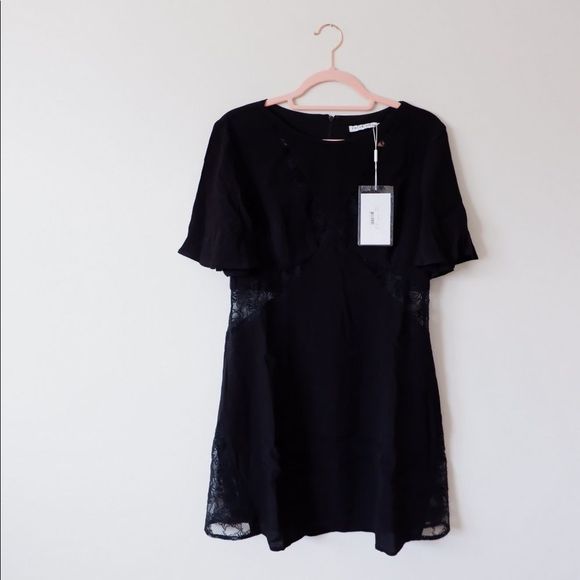 THIRD FORM LOOK IN LACE T DRESS - Picture 2 of 6